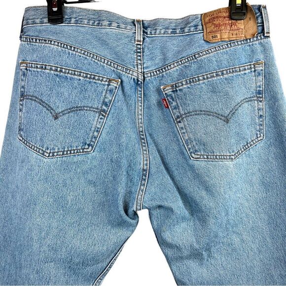 VINTAGE Levi's 501 Straight Leg Jeans Men's 38 x 30 - Picture 4 of 8